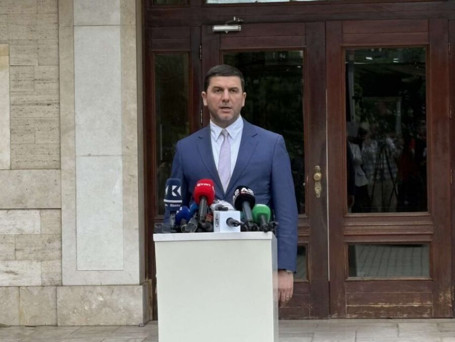 LVV'nin Meclis Başkanı Adayı Değişmeli, Oylama Açık Yapılmalı