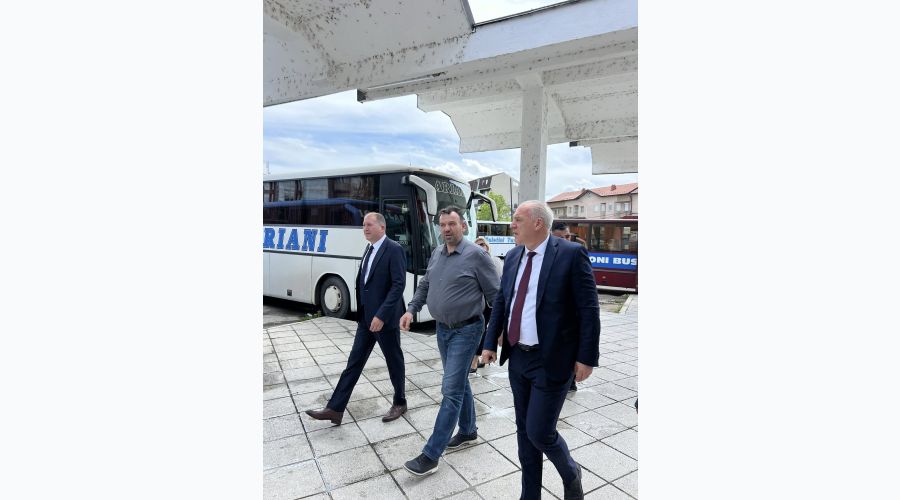 Bakan Damka’dan Mitroviça Otogarına Ziyaret
