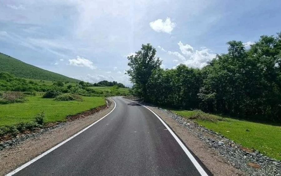 Kosova'yı Arnavutluk'a Bağlayan Yol Has'ta Ulaşıma Açıldı