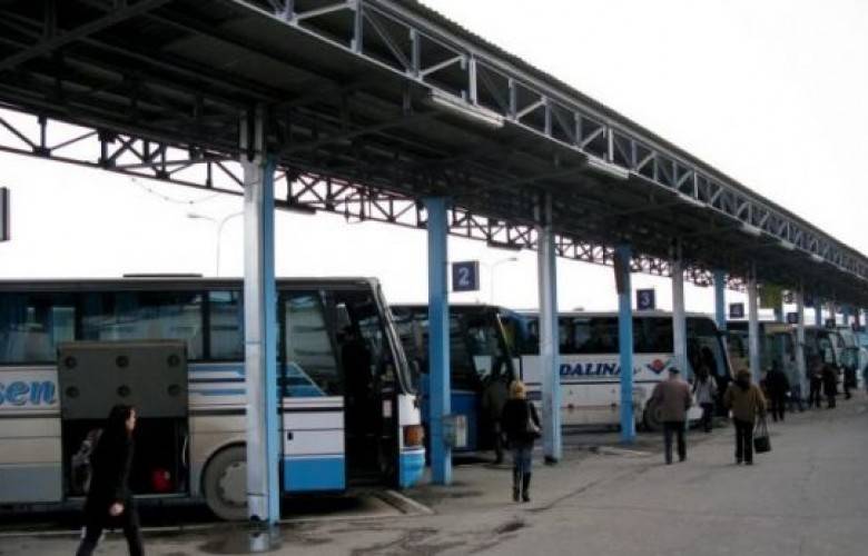 Kosova Seçimleri İçin Sırbistan’dan 30 Otobüs Geldi