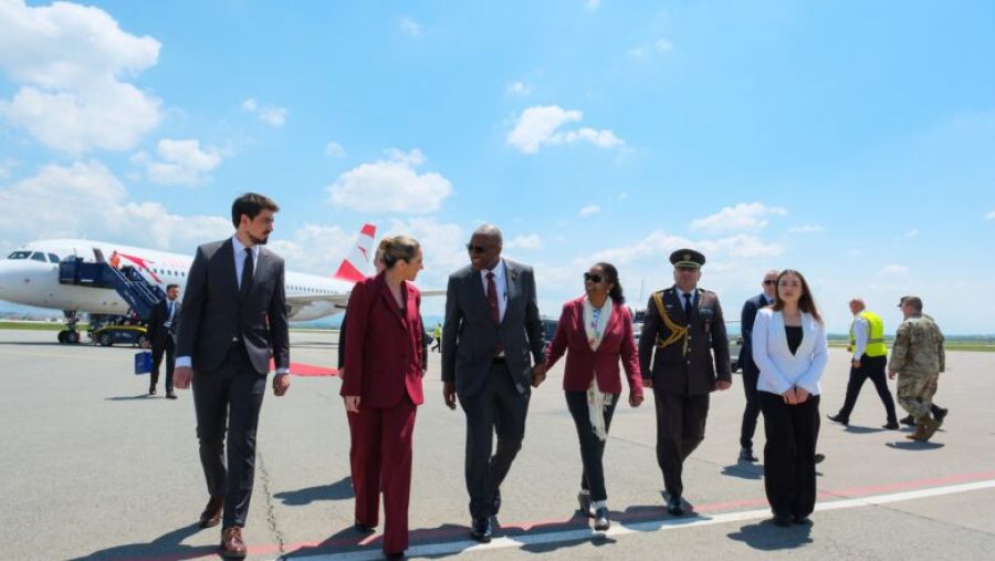 Antigua ve Barbuda Genel Valisi Kosova’ya Geldi