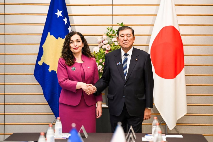 Cumhurbaşkanı Osmani Japonya Başbakanı İshiba ile Görüştü