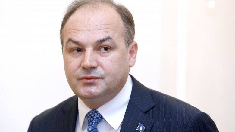 Hoxhaj Lobicilik Faaliyetlerini Sürdürüyor