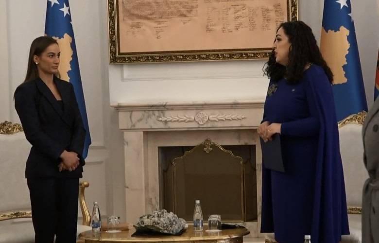 Majlinda Kelmendi, Vjosa Osmani’nin İlk Konuğu