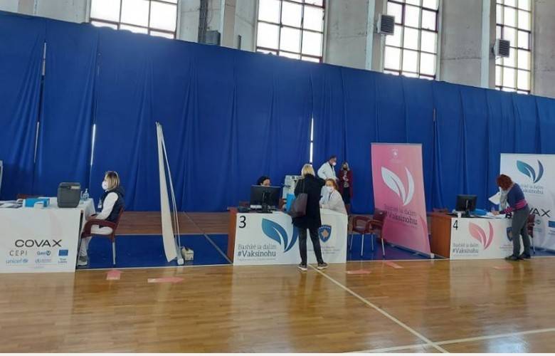 Üç Gün İçerisinde 85 Yaş Üstü 512 Kişi Aşı Oldu