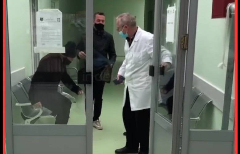Yaşlıyla İlgilenmeyi Reddeden Doktora 48 Saatlik Gözaltı