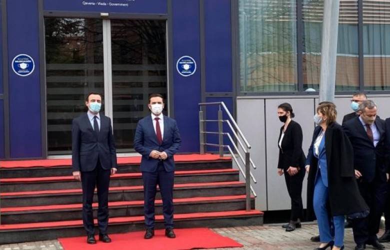 Başbakan Kurti, Kuzey Makedonya Diplomasi Şefiyle Görüştü