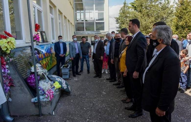 Sırp Suçlularının Yargılanmaları İçin Çalışalım