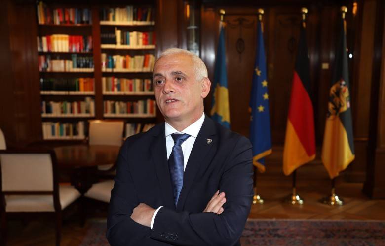 Osmani, Berlin Büyükelçimiz Cufaj’ın Görevine Son Verdi
