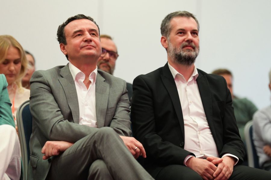 Kurti'den Muhalefete Sert Sözler