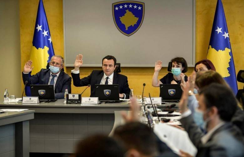 Maaşlarının Ödenmesi İçin 330.600 Euro, Terör Örgütleri Bağlantısı 13 Kişiye Yurt Dışı Çıkış Yasağı