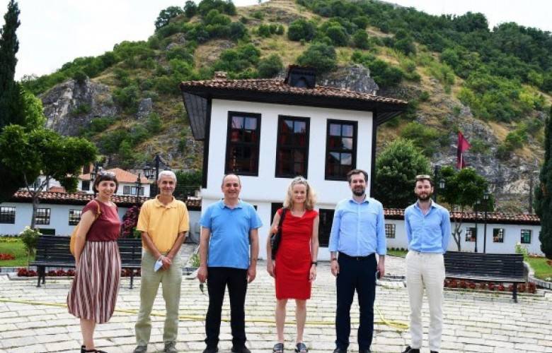 Cramon, Prizren’de Kültürel Miras Eserlerni Ziyaret Etti