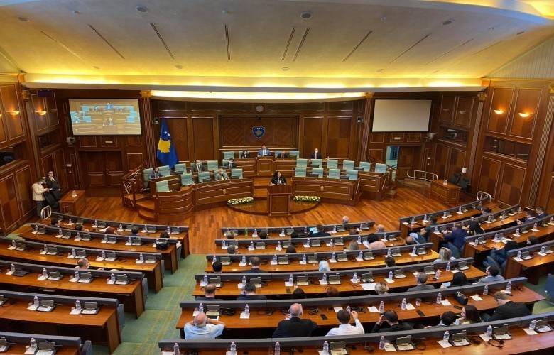 Kosova Özgür ve Egemen Bir Ülkedir