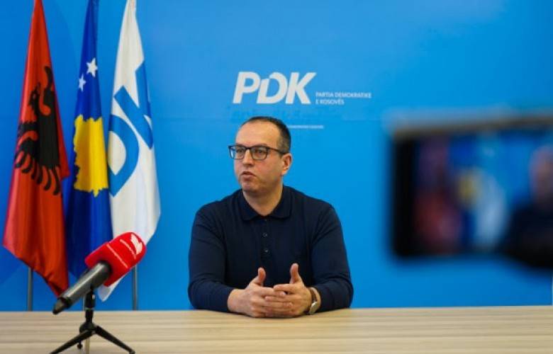 Kurti,  Deçan’dan Önce Norveç’e Gider