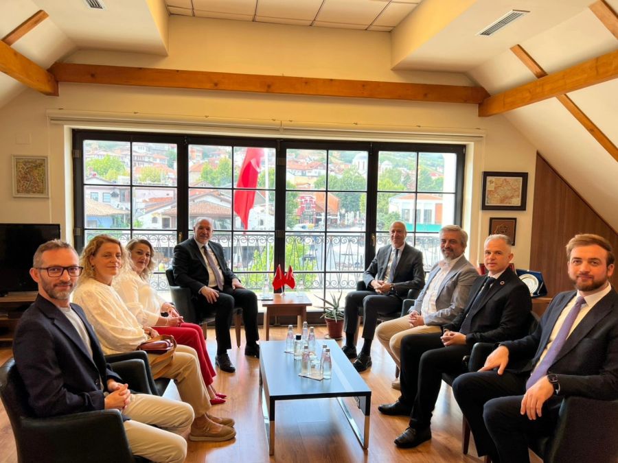 KDTP’den Prizren Başkonsolosu Doğan’a Veda Ziyareti