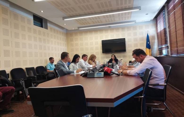 Milletvekilleri, Seyahat Acentelerine Daha Sıkı Kontroller Talep Ediyorlar