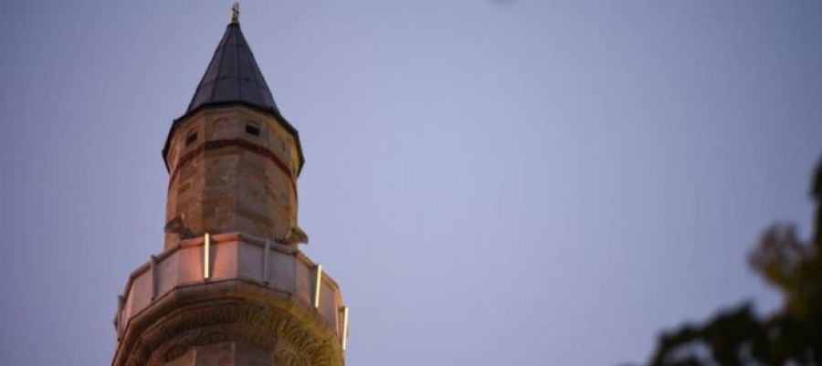 Kamenica’da Cami Kasasından 300 Euro Çalındı