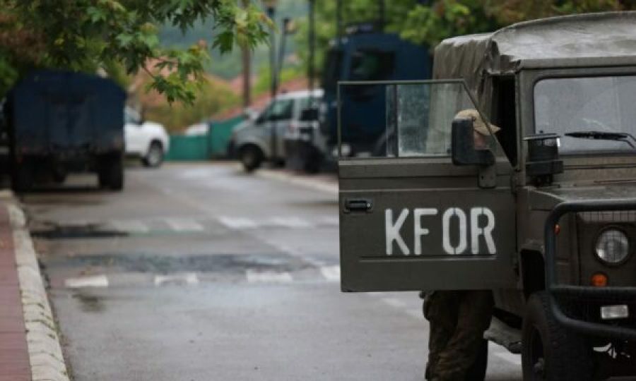 Kuzeyde KFOR'a Saldıran Sırp'a 2 Yıl Hapis ve 15 Bin Euro Para Cezası