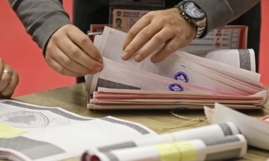 Yurt Dışında Posta Yoluyla Kullanılan 3 Bin Paket Oy Kosova’ya Hala Ulaşmadı