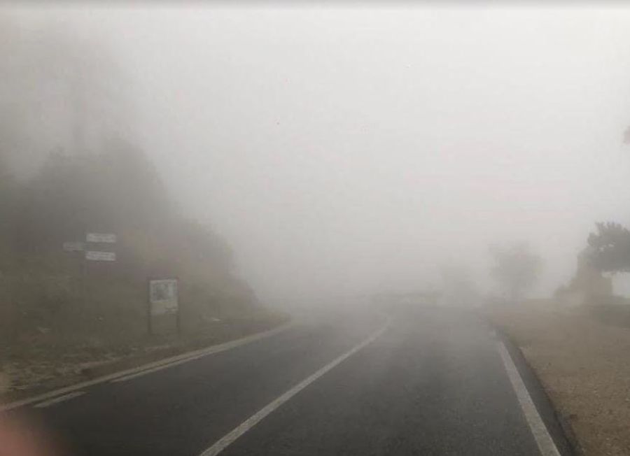 Yoğun Sis Nedeniyle Trafikte Dikkatli Olunmasına Çağrı