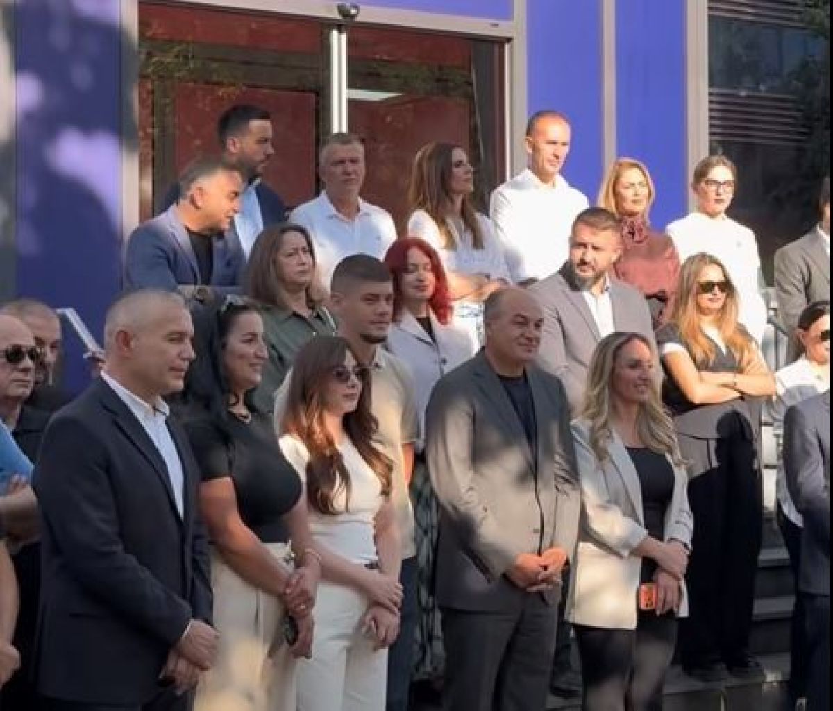 Hoxhaj’dan Kurti’ye: Ofisten Çık