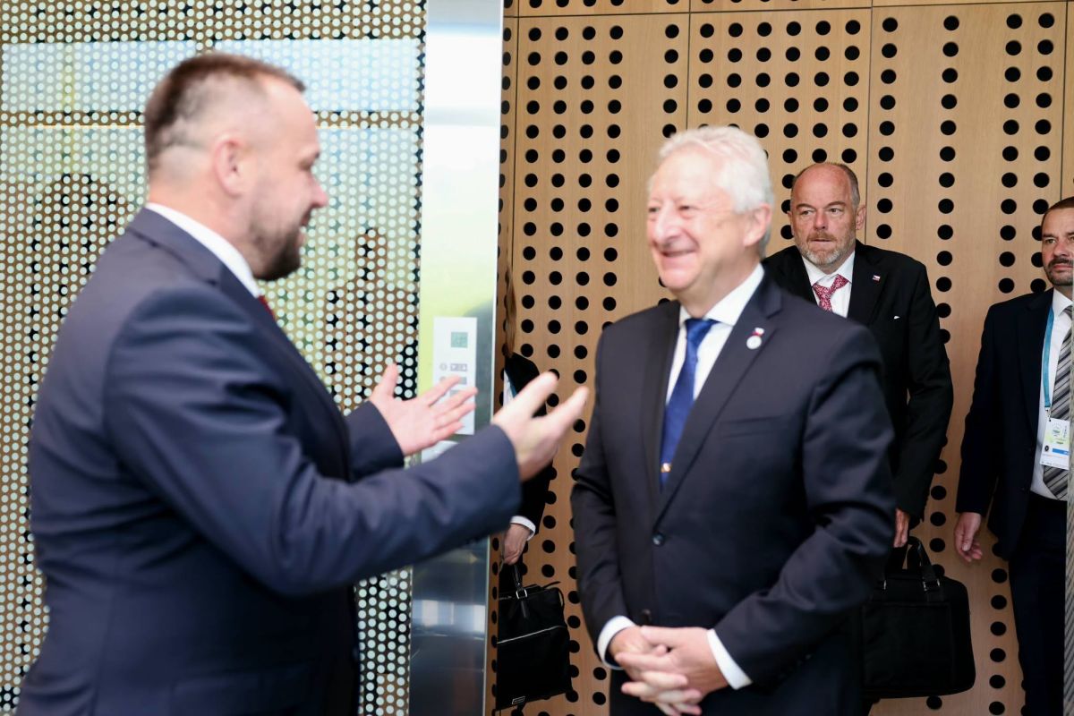 Kosova ve Çekya Savunma İş birliğini Genişletme Yollarını Görüştü