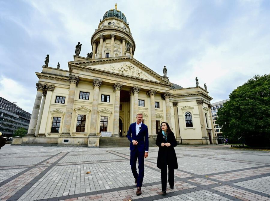 Osmani, Berlin’de Alman Milletvekilleriyle Görüştü