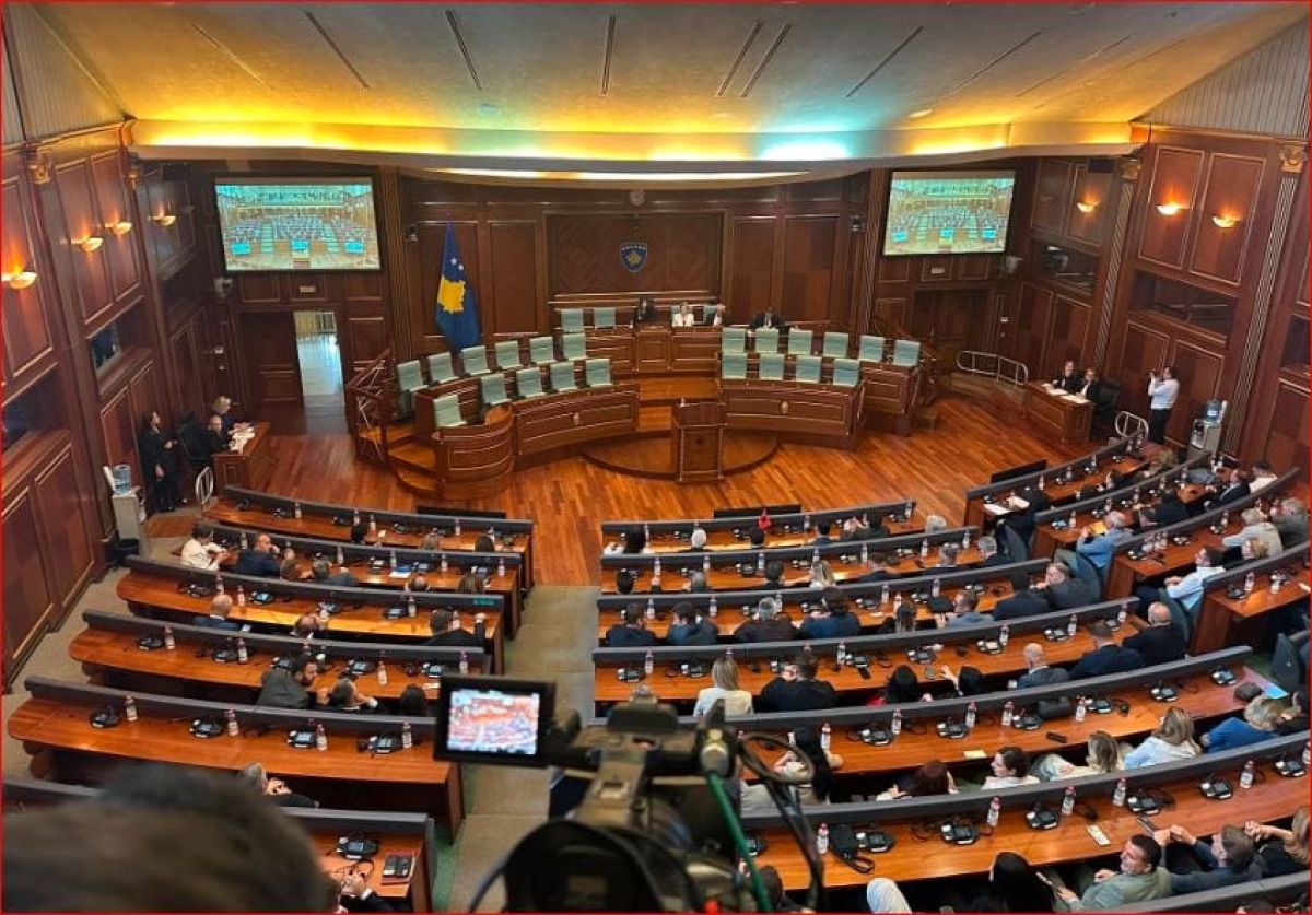 İngiltere’den Kosova’nın Özel Mahkeme Yasasındaki Değişikliklere Tepki