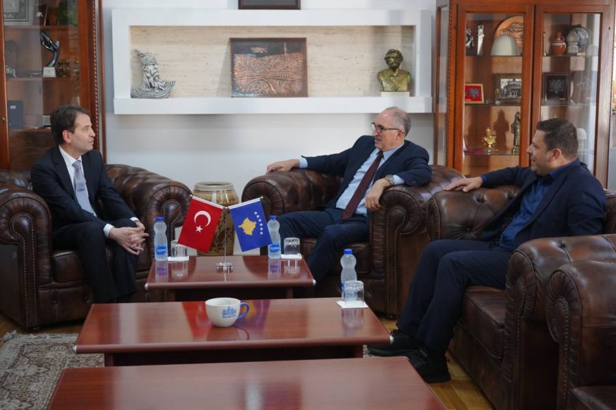Prizren Belediye Başkanı Totaj, Türkiye'nin Yeni Başkonsolosunu Kabul Etti