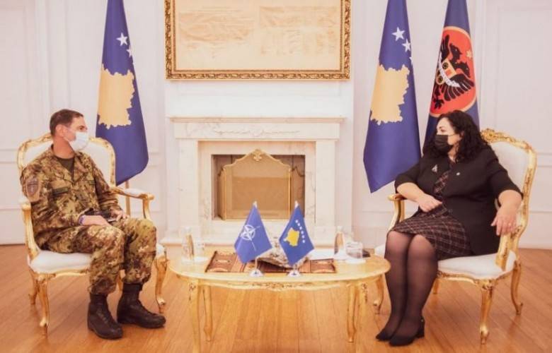Osmani, KFOR Komutanını Madalya ile Onurlandırdı