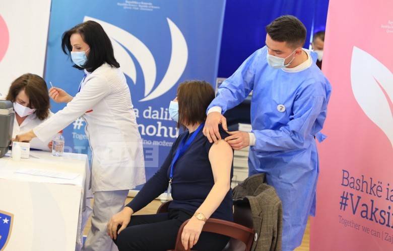 737 Binin Üzerinde Vatandaşımız İkinci Dozla Aşı Oldu
