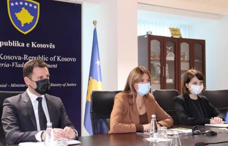 Haxhiu’ya AK’nin Kosova İlerleme Raporu Sunuldu