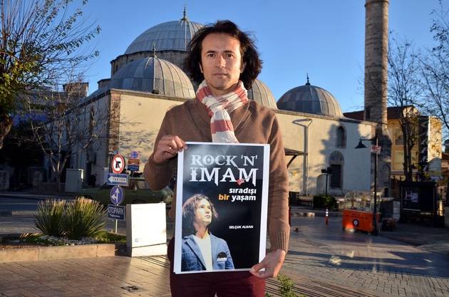 Rockçı İmam Kosova  Basınında!