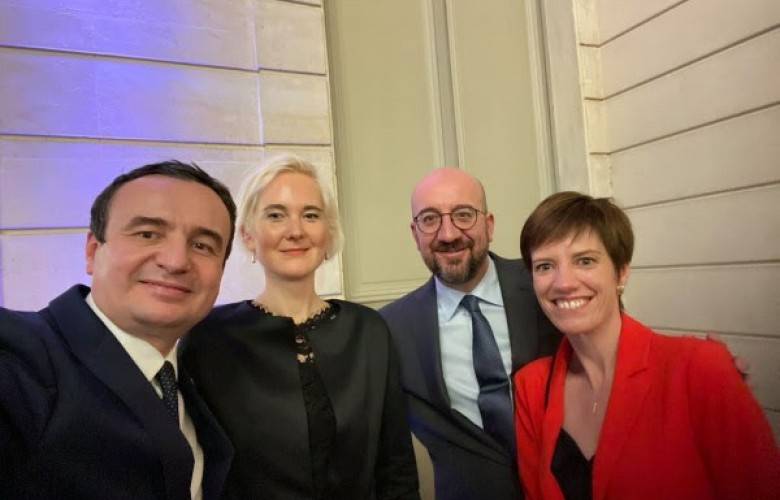 Kurti Paris’te Bölge ve Dünya Liderleriyle Bir Aradaydı