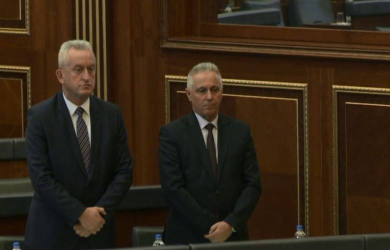 Qalaj ve Shabani, Meclis’te Yemin Ederek Görevi Üstlendiler