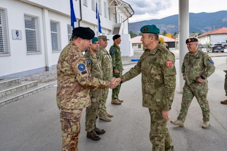 KFOR Komutanı Ulutaş, Bosna-Hersek’te EUFOR Karargahını Ziyaret Etti