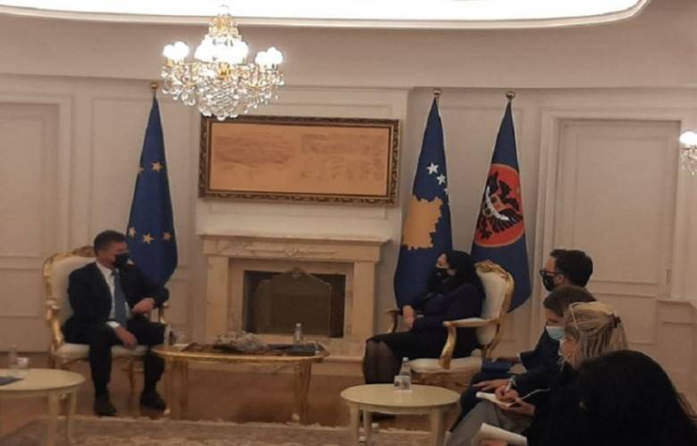 Osmani, Lajçak’ı Kabul Etti