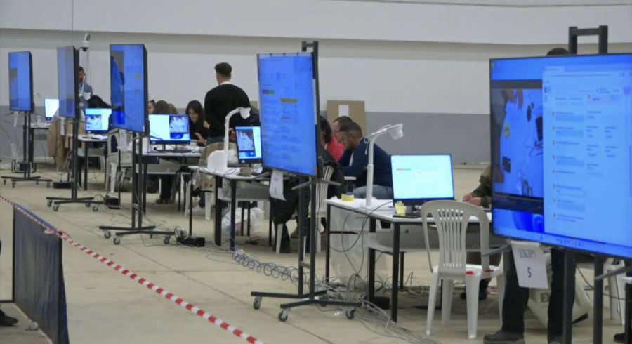 Mitroviça’da Oy Sayım Süreci Yeniden Başladı