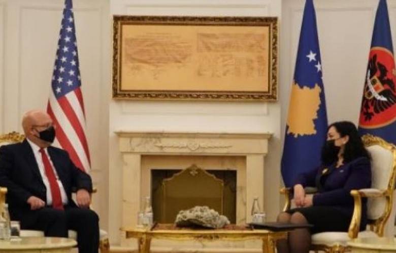 Hovenier Resmen de Priştine’de Büyükelçi Görevine Başladı