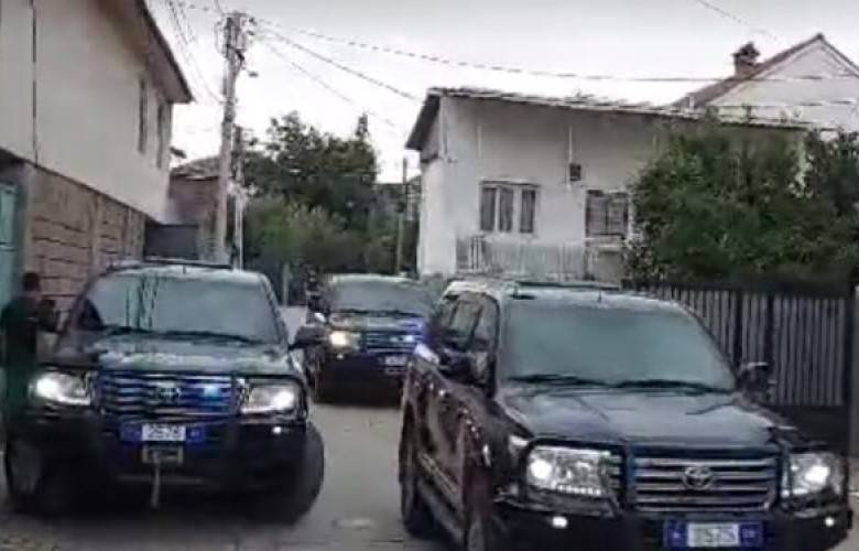 Kadri Veseli, Annesinin Ölümünden Birkaç Gün Sonra Kosova’ya Geldi