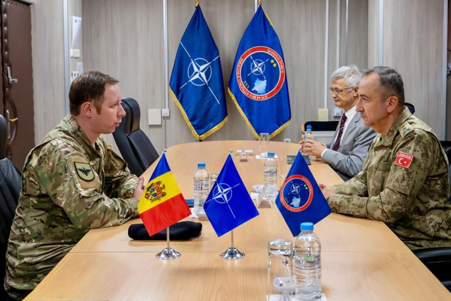 KFOR Komutanı Ulutaş, Moldova  Ordusu  Komutanını Kabul Etti