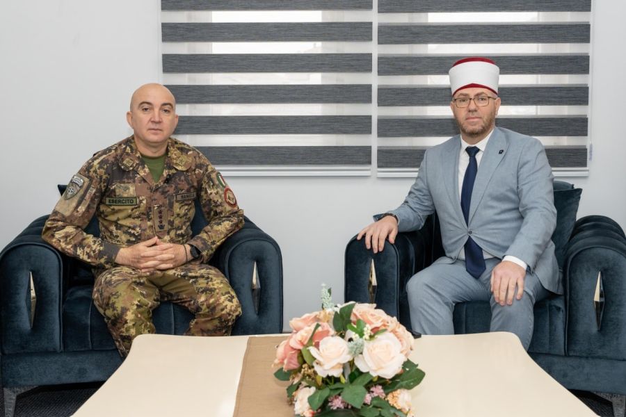 KFOR Komutanlığı’nda Dini Liderlerle Görüşme