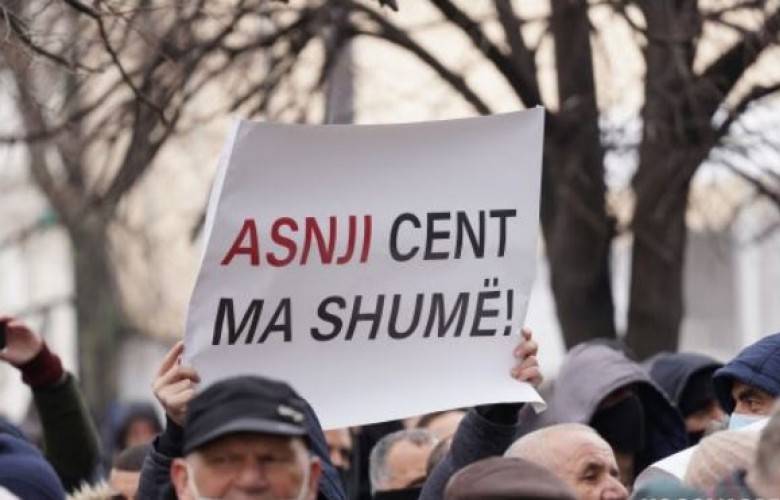 Elektrik Zammını Yaklaşık 200 Kişi Protesto Etti