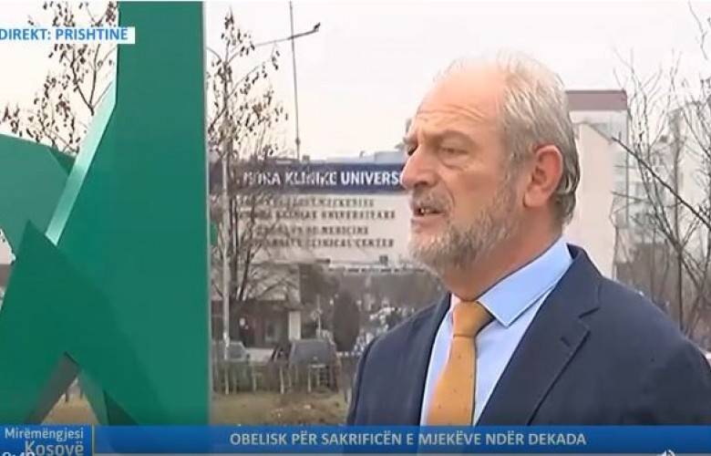 Doktorların Ülkeden Kaçışını Durdurmak İçin Çok Çalışmalıyız