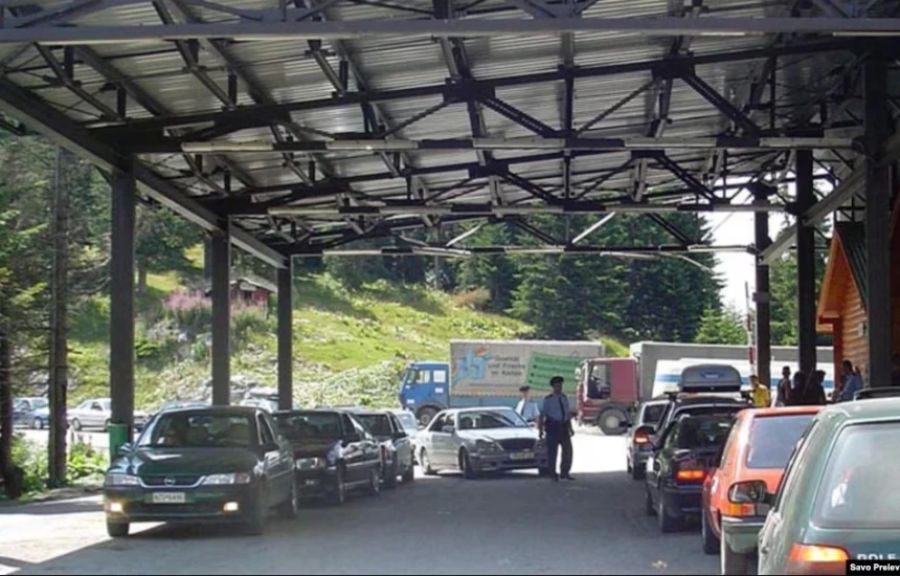 Karadağ’a Giden Yol Kamyonlar İçin Kapalı