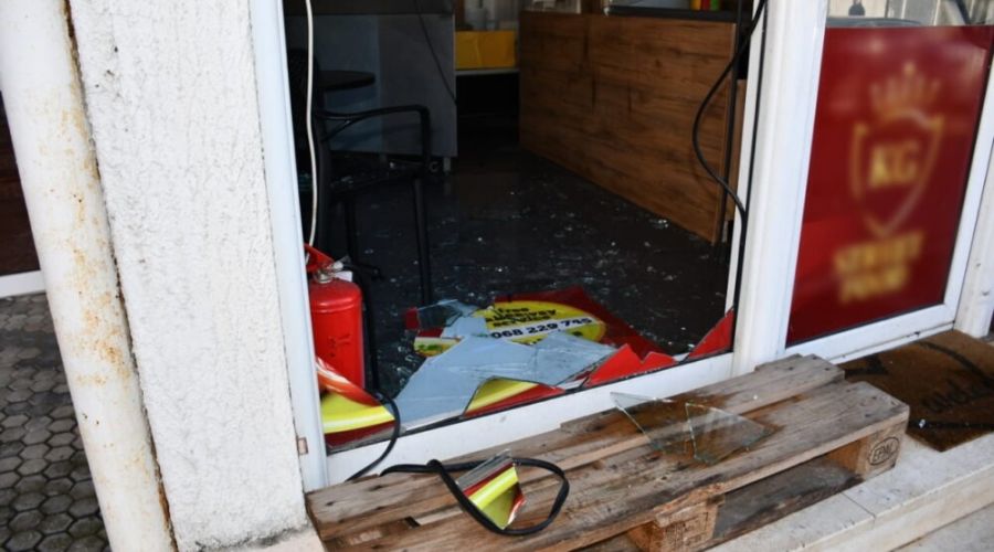  Bar'da bir kişi, Türk vatandaşına ait bir yemek tesisini kundaklama şüphesiyle tutuklandı