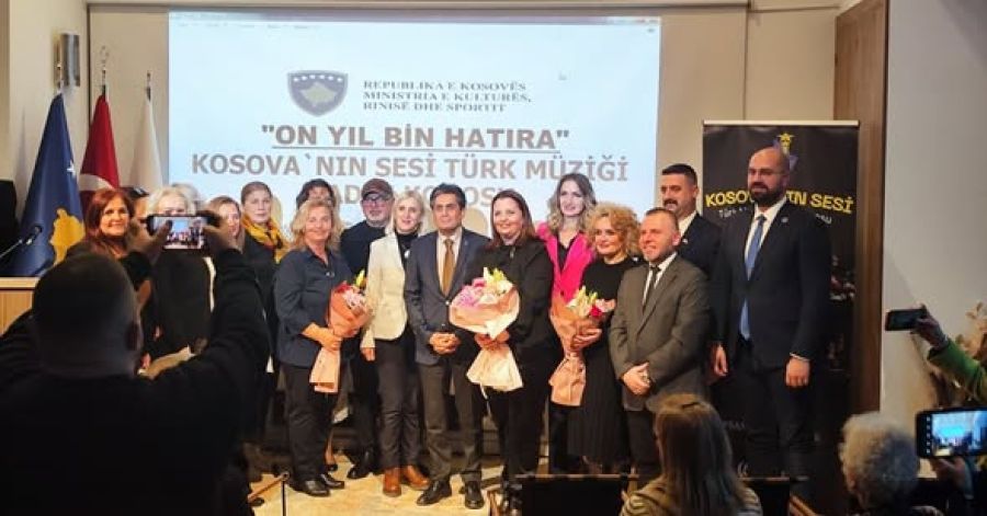 “Kosova’nın Sesi” Türk Müziği Kadın Korosu 10. Yılını Kutladı