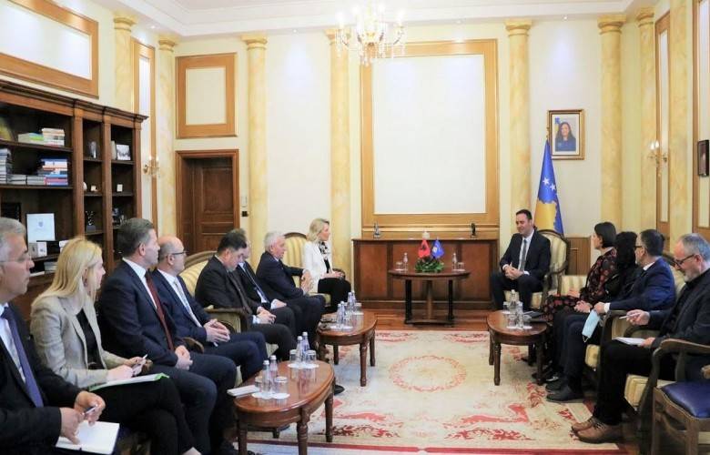 Kosova ve Arnavutluk Zorluklar Karşısında Birbirine Yakın Olsun