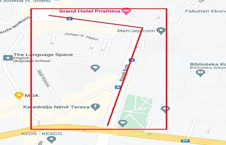 Avrupa Günü Etkinlikleri Nedeniyle Priştine Merkezinde İki Yol Trafiğe Kapandı