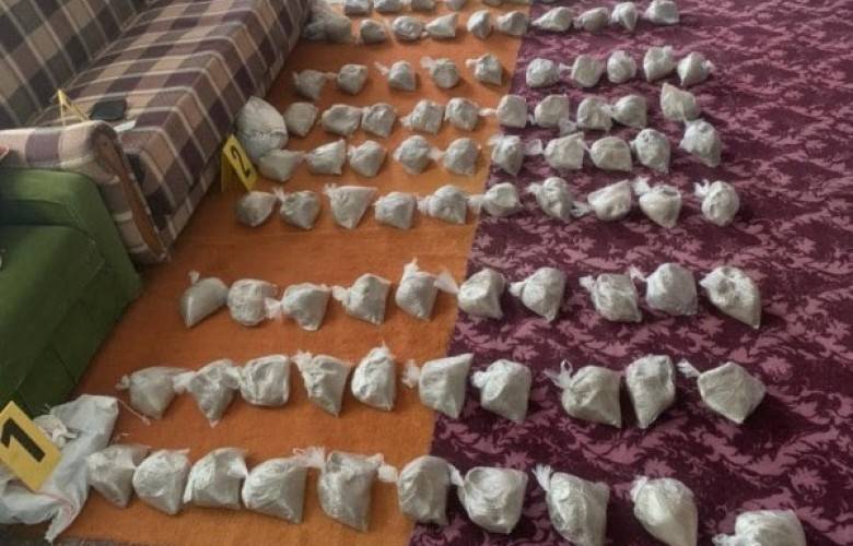 Ferzovik’teki Polis Operasyonunda 1 Milyon Euro Değerinde Uyuşturucuya El Koyuldu, 14 kişi Gözaltına Alındı